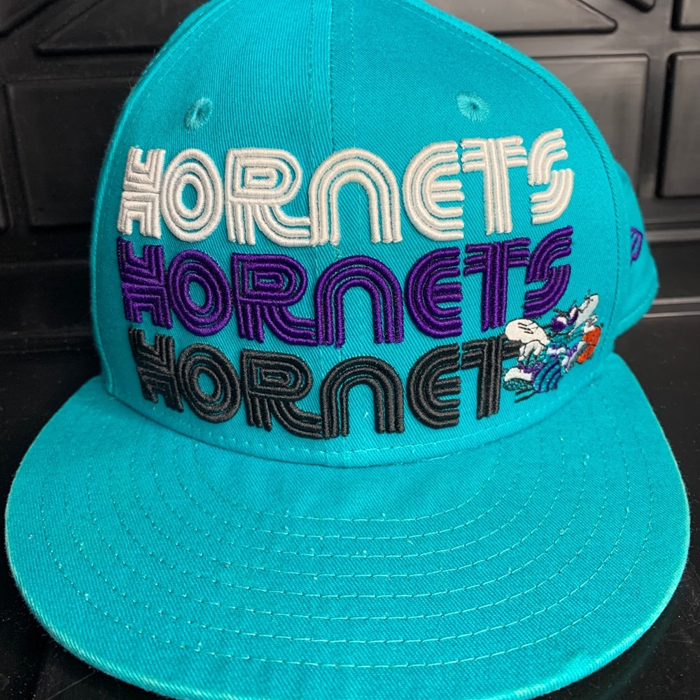Charlotte Hornets New Era 9Fifty Snapback Hat Cap‎